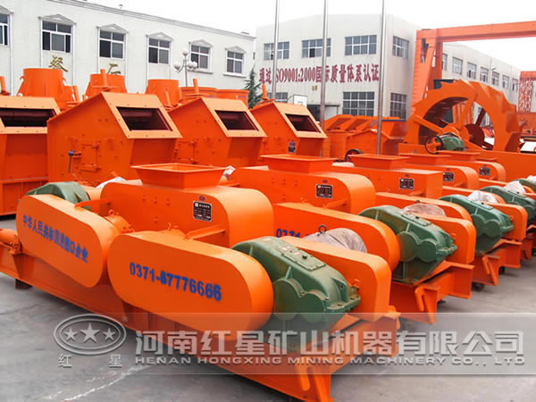 玄武巖對(duì)輥式破碎機(jī)